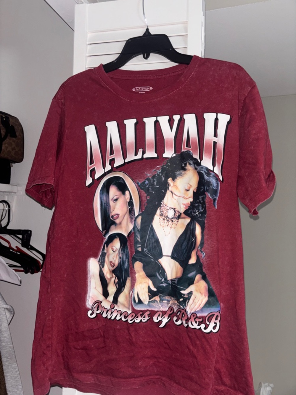 Aaliyah Graphic Tee